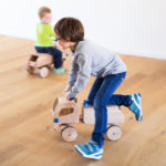 Holz Rutscher Fred – Rutschauto Blau (2)