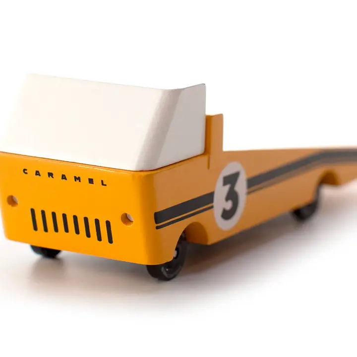 Candylab Tow Racer – Holz-Abschleppwagen mit magnetischer Ladefläche für Kinder & Sammler - CND T505 (2) Candylab Tow Racer – Holz-Abschleppwagen mit magnetischer Ladefläche für Kinder & Sammler